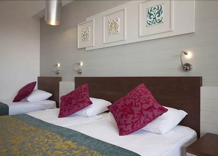 Seher Sun Palace Side