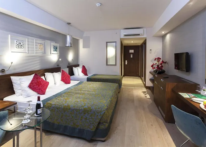 Seher Sun Palace Side